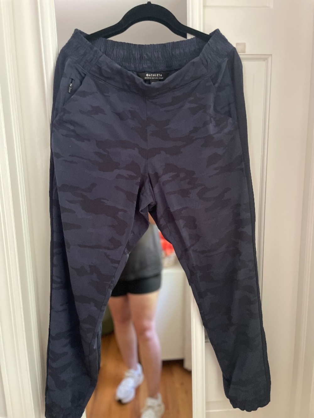 Athleta Joggers navy camo size 8P